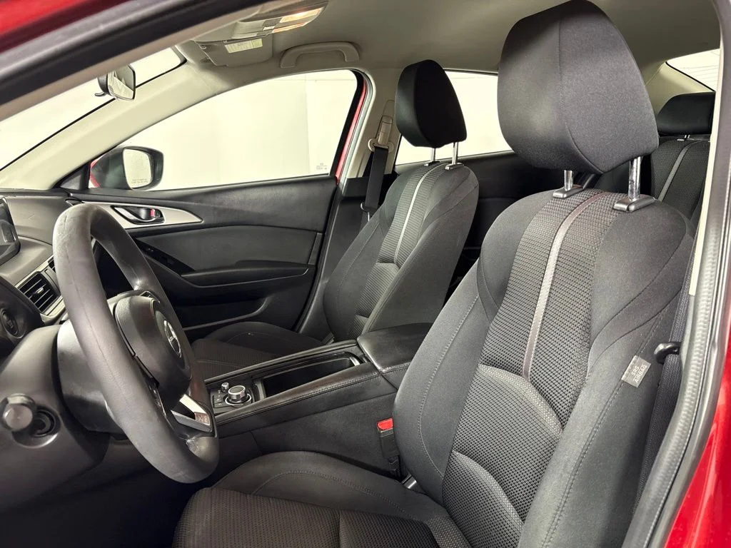 Used 2017 Red Mazda Sport image 25