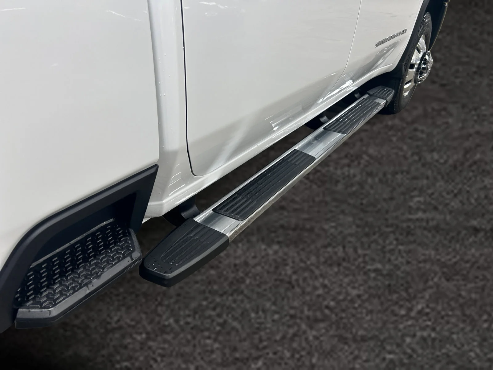 New 2026 Summit White GMC SLT image 11