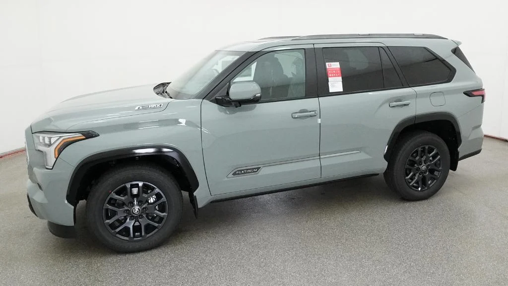 New 2026 Lunar Rock Toyota Platinum image 14