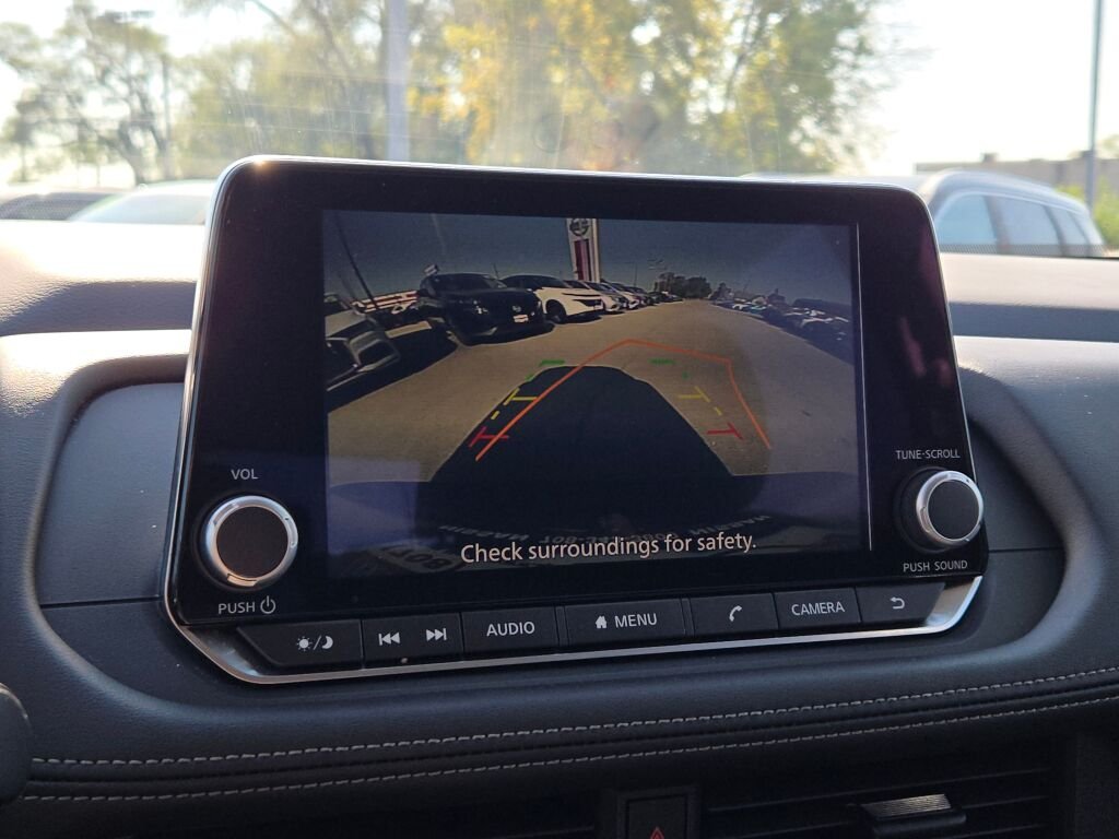 2025 Nissan Rogue S - Photo 26