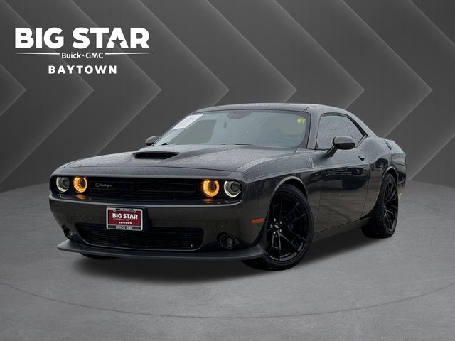 Pre-Owned 2023 Dodge Challenger R/T Scat Pack RWD 2dr Car