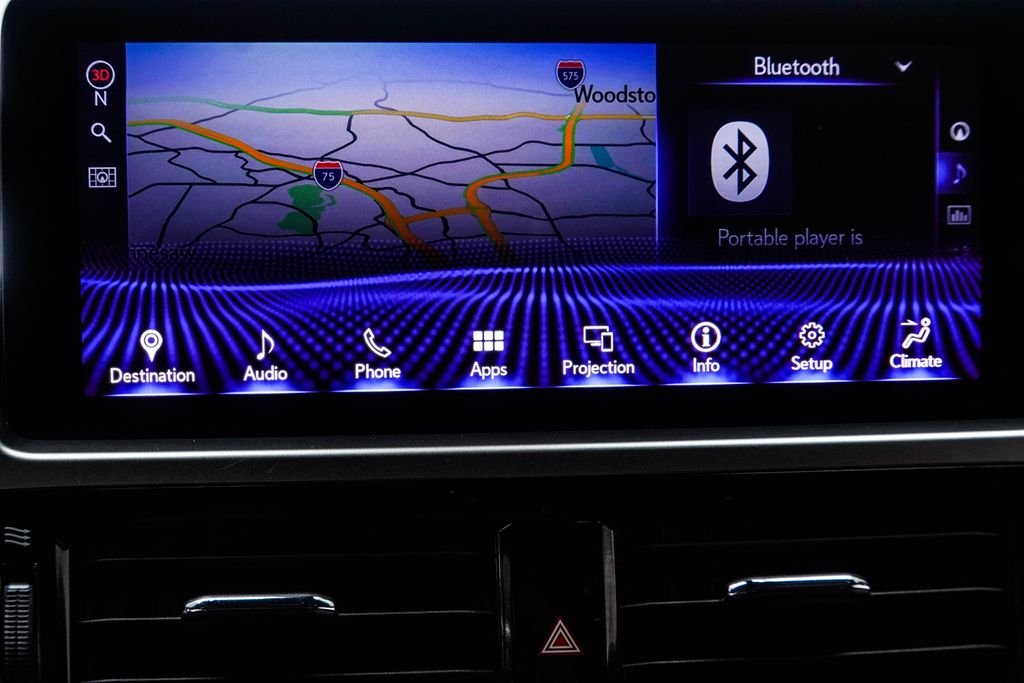 Used 2023 Black Lexus 460 image 31