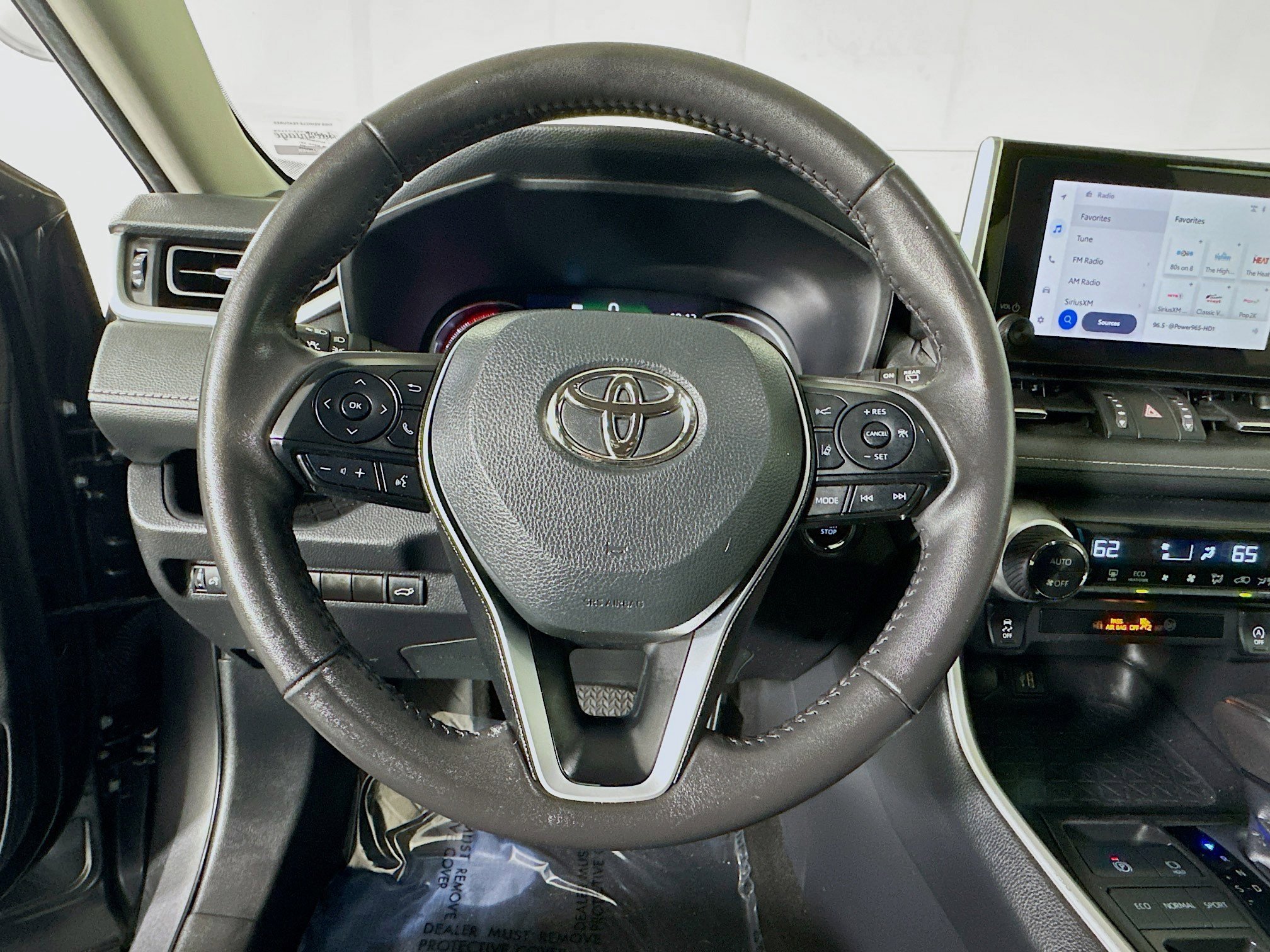 Used 2024 Magnetic Gray Metallic Toyota XLE Premium image 15