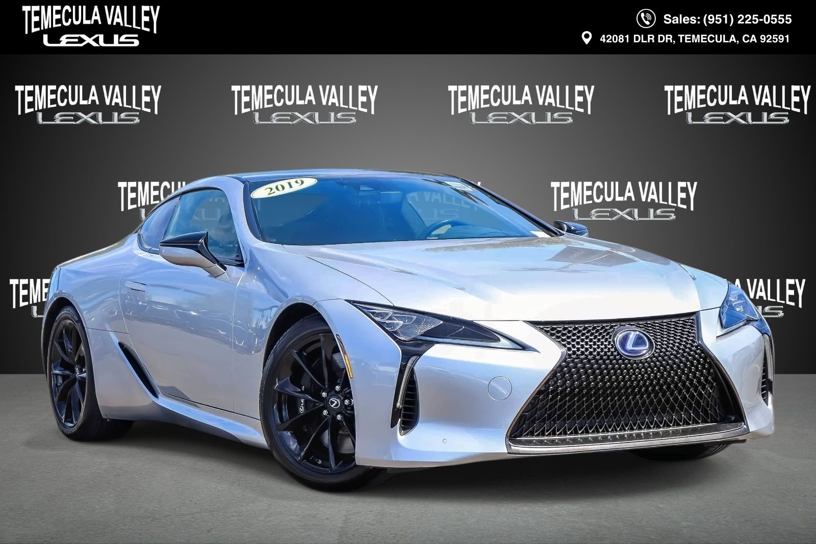Used 2019 Silver Lexus 500h image 1