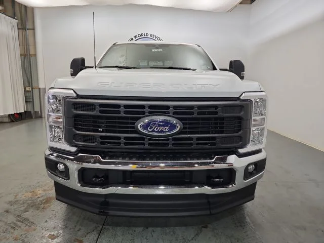 2026 Ford F-250 Super Duty XL - Photo 9