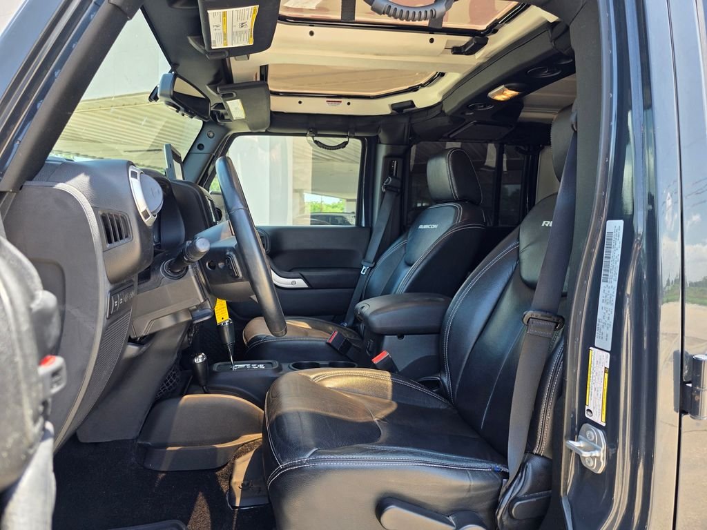 Used 2017 Gray Jeep Unlimited Rubicon image 10