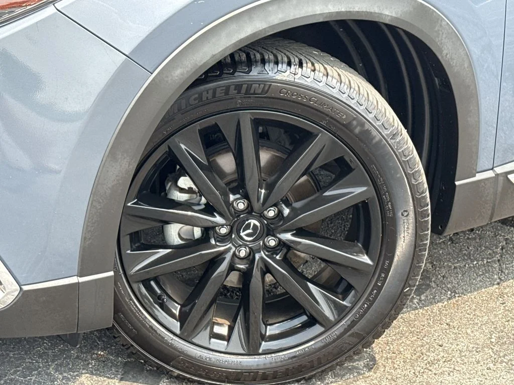 Used 2022 Gray Mazda Carbon Edition image 10