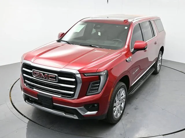 Used 2025 Volcanic Red Tintcoat GMC Elevation image 39