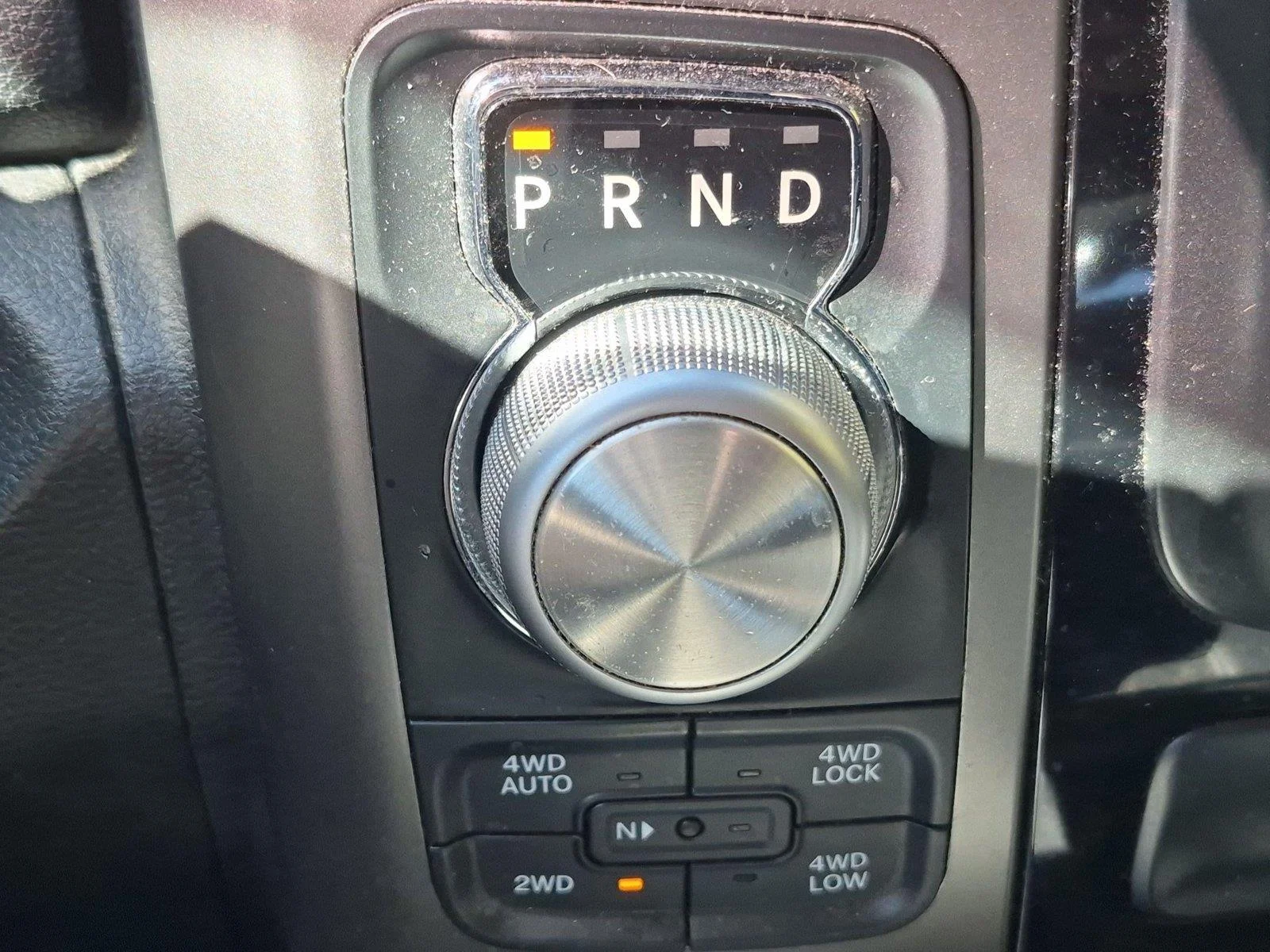 Used 2016 BRIGHT WHITE CLEARCOAT RAM SPRT image 27