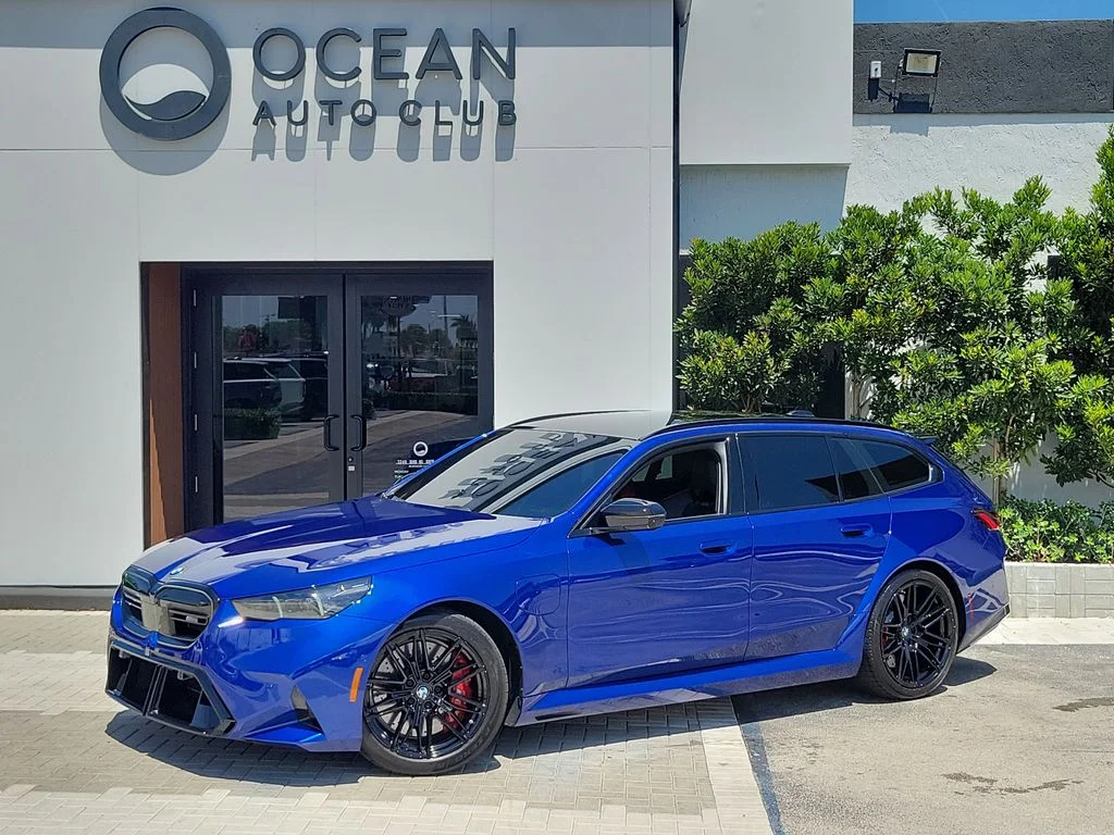 2026 BMW M5 M5 Touring's photo