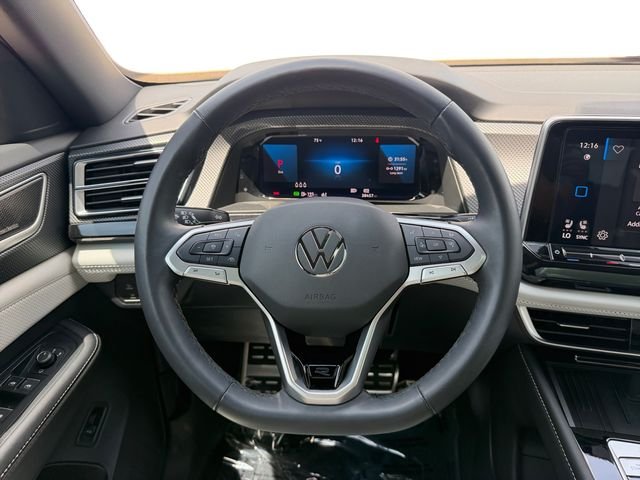 Used 2025  Volkswagen 2.0T SEL Premium R-Line image 13