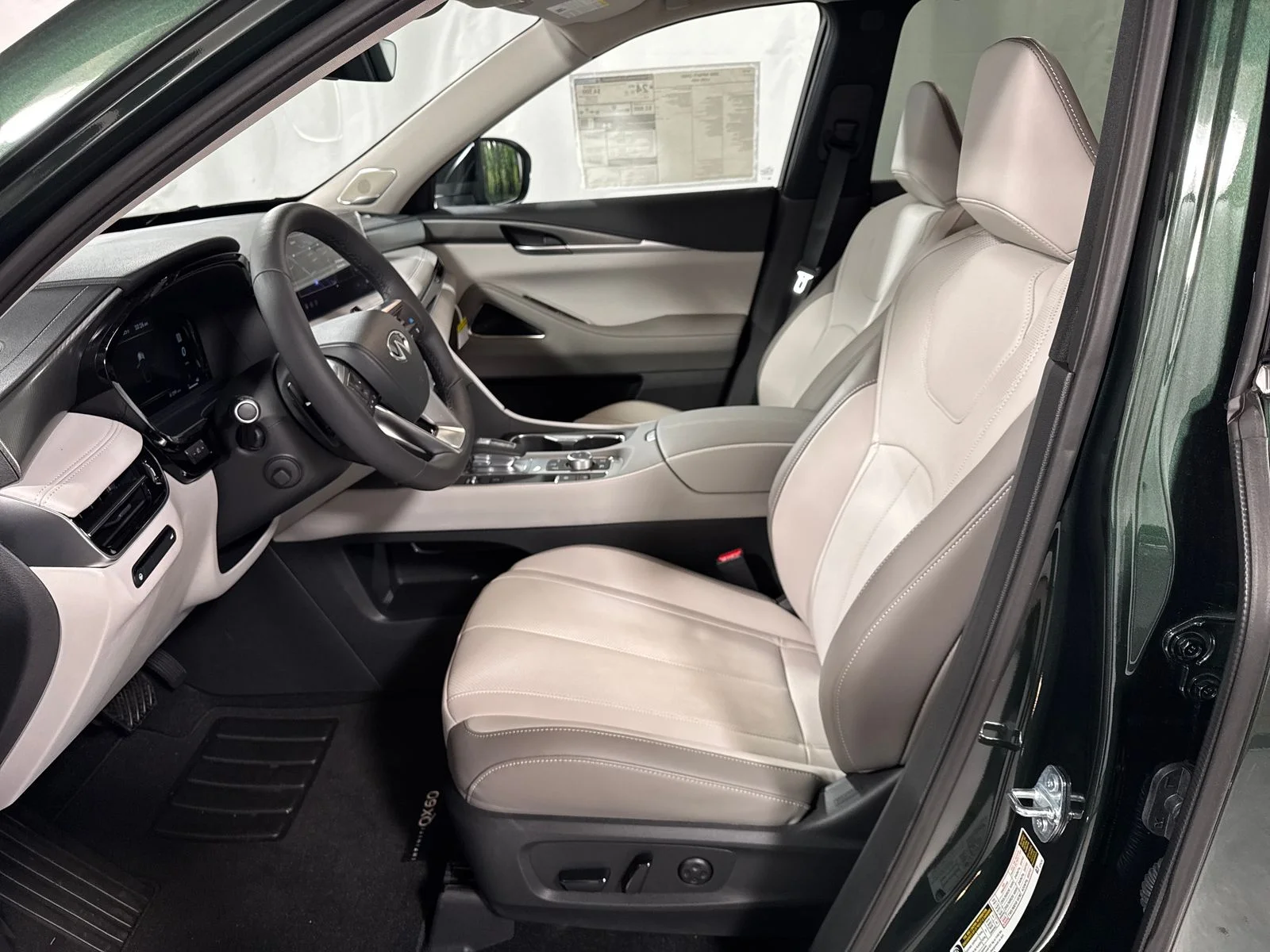 New 2026 INFINITI QX60 Luxe AWD CROSSOVER #T22409 | Beaverton INFINITI