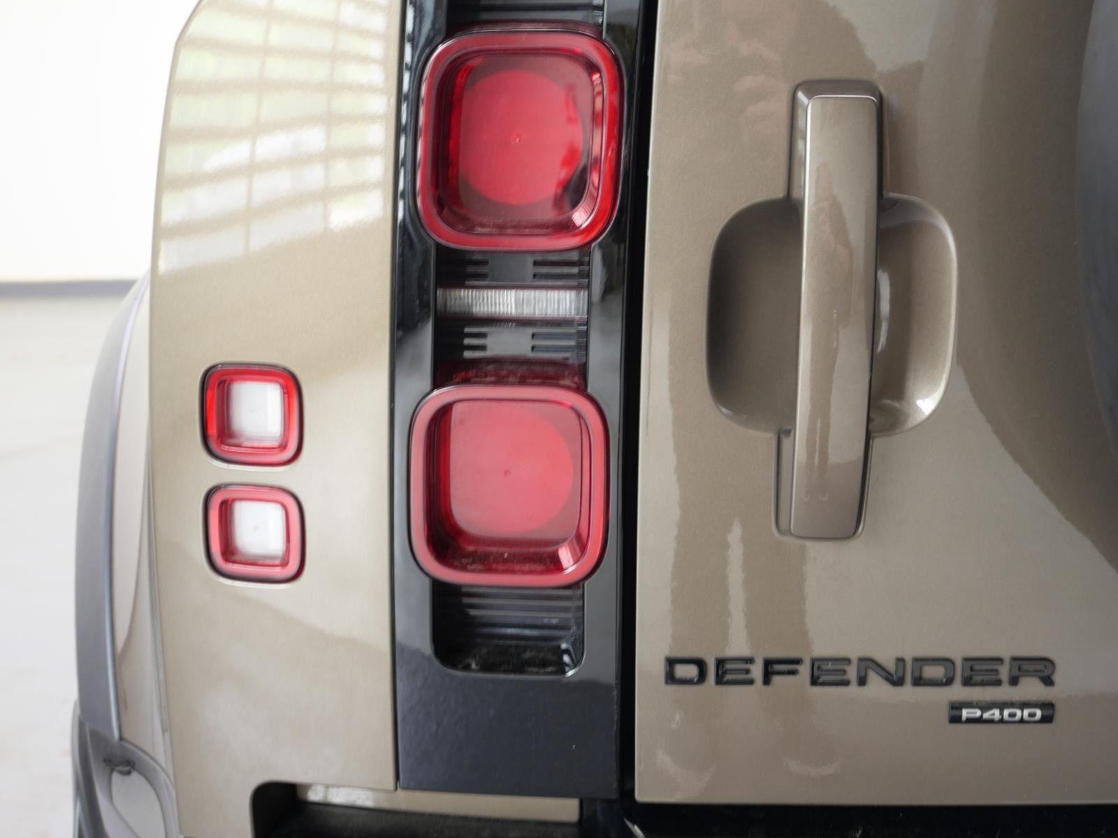 Used 2022 Gondwana Stone Metallic Land Rover X-Dynamic HSE image 6