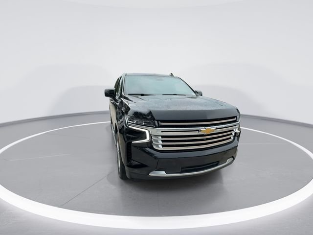 2024 Chevrolet Suburban High Country - Photo 2