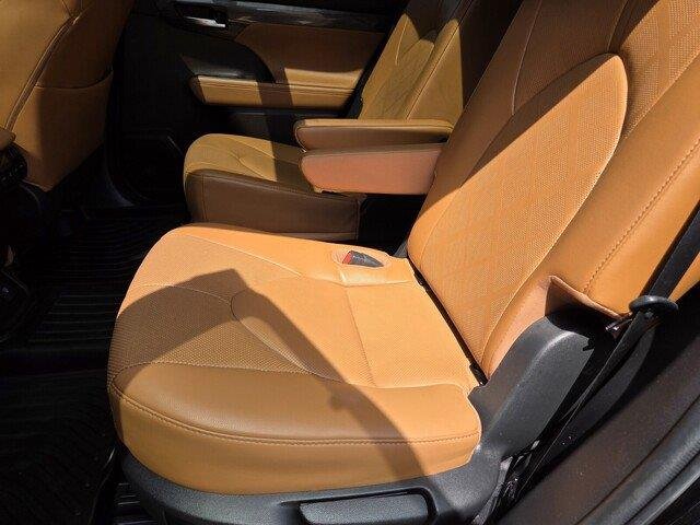 Used 2022 Opulent Amber Toyota Platinum image 24