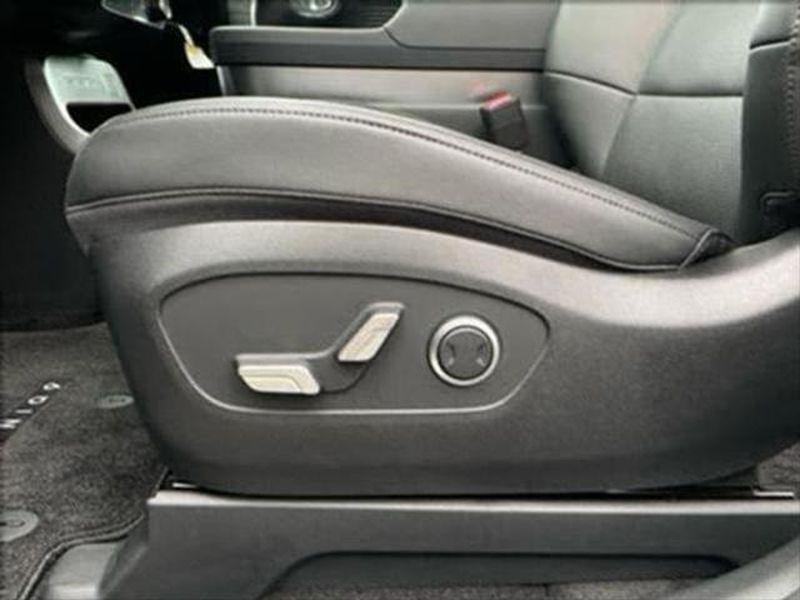 New 2026 Snow White Pearl Hyundai SEL image 12