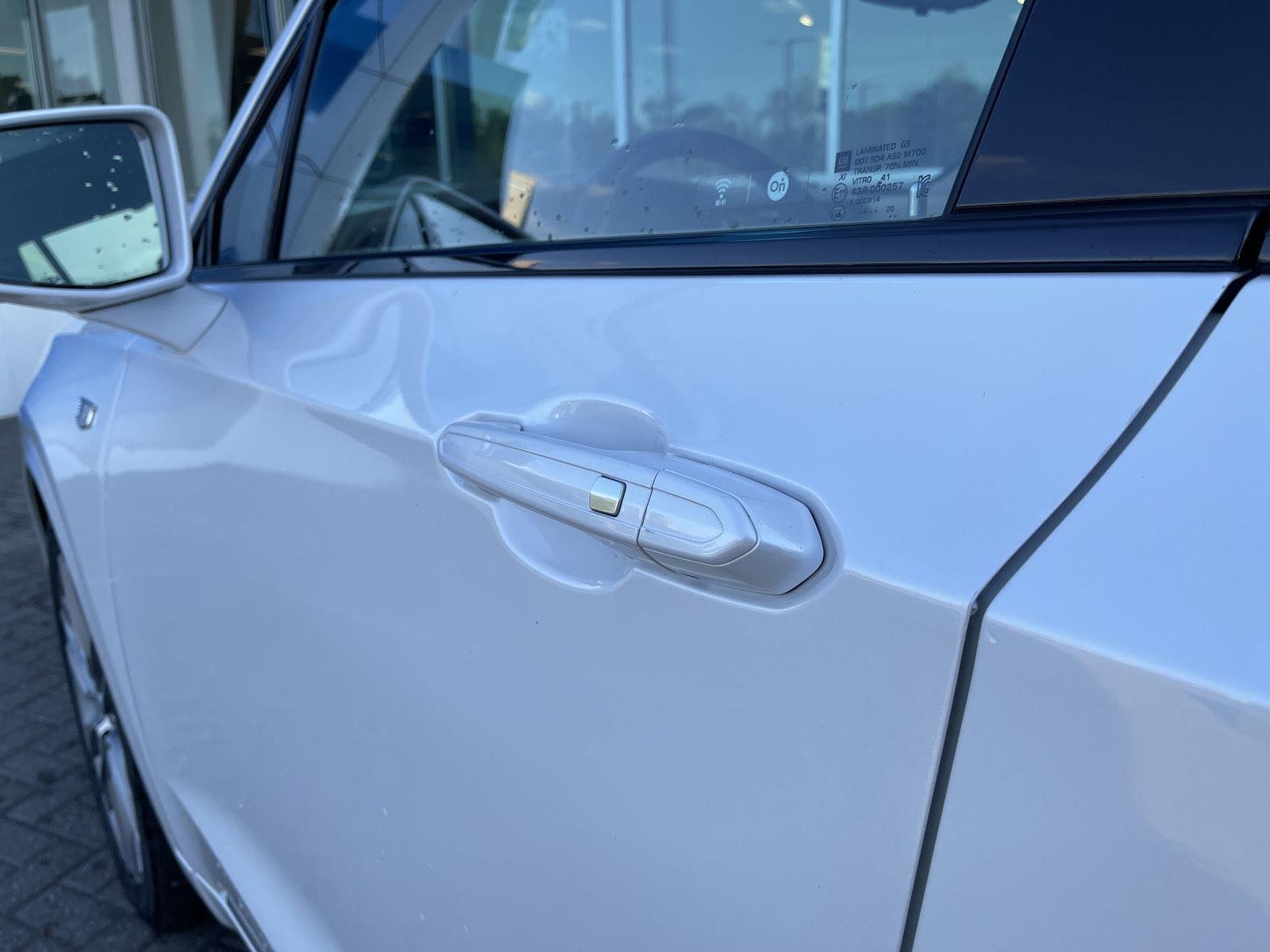 Used 2020 CRYSTAL WHITE TRICOAT Cadillac AWD Sport image 12