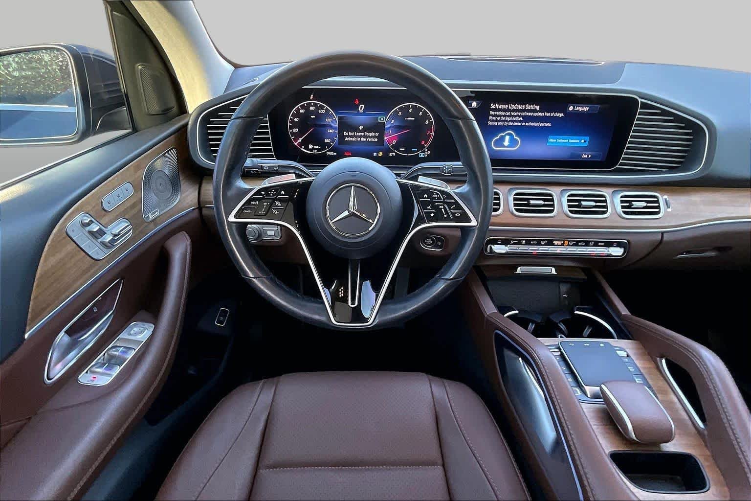 Used 2025 Twilight Blue Metallic Mercedes-Benz GLE 350 image 6