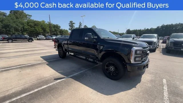 New 2026 Agate Black Metallic Ford XLT image 2