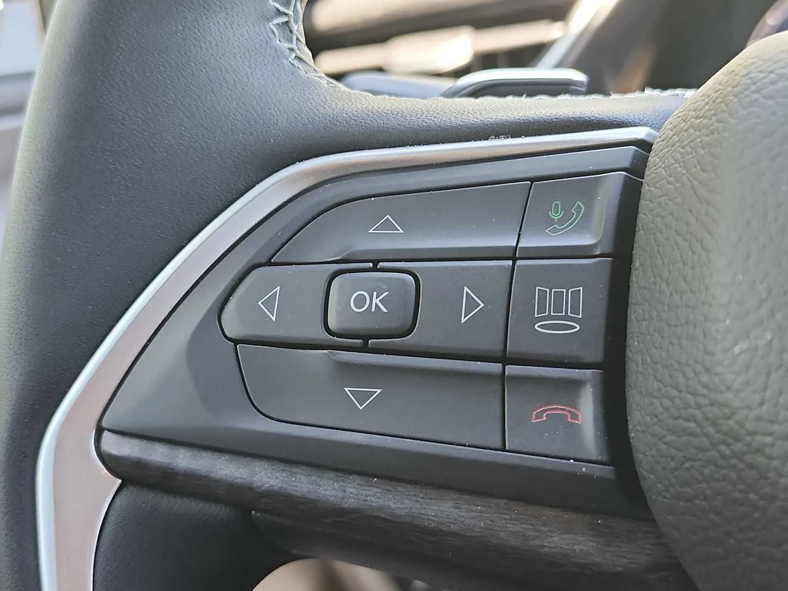 2025 Jeep Grand Cherokee Limited - Photo 29