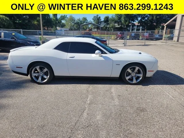 2017 Dodge Challenger R/T's photo