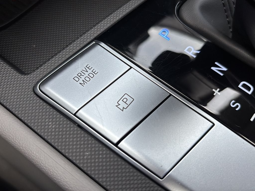 Certified Used 2025 Ecotronic Gray Hyundai SEL Sport image 32