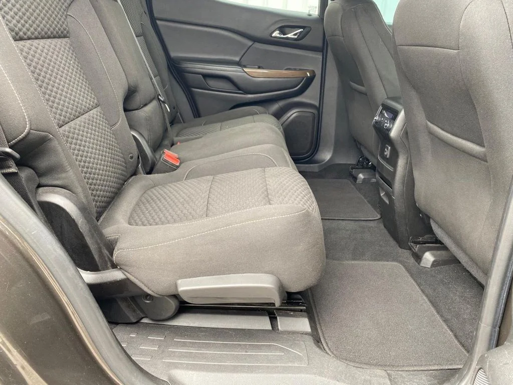 Used 2019 Gray GMC SLE-1 image 20