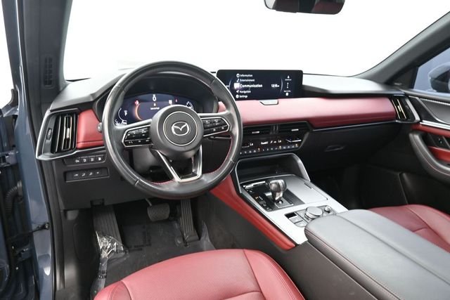 Used 2025 Gray Mazda Premium Plus image 16