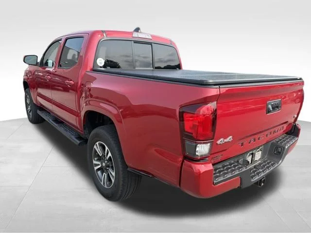 Used 2022 Red Toyota SR image 6