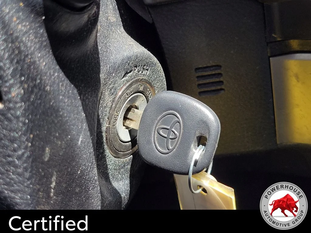 Used 2019 Gray Toyota SR5 image 35