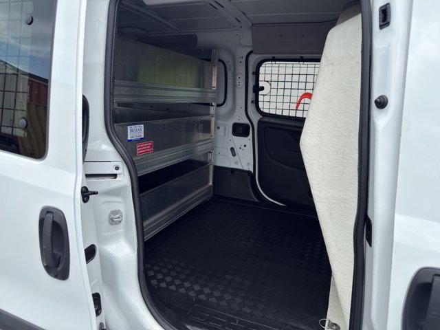 Used 2022 Bright White Ram Tradesman image 20