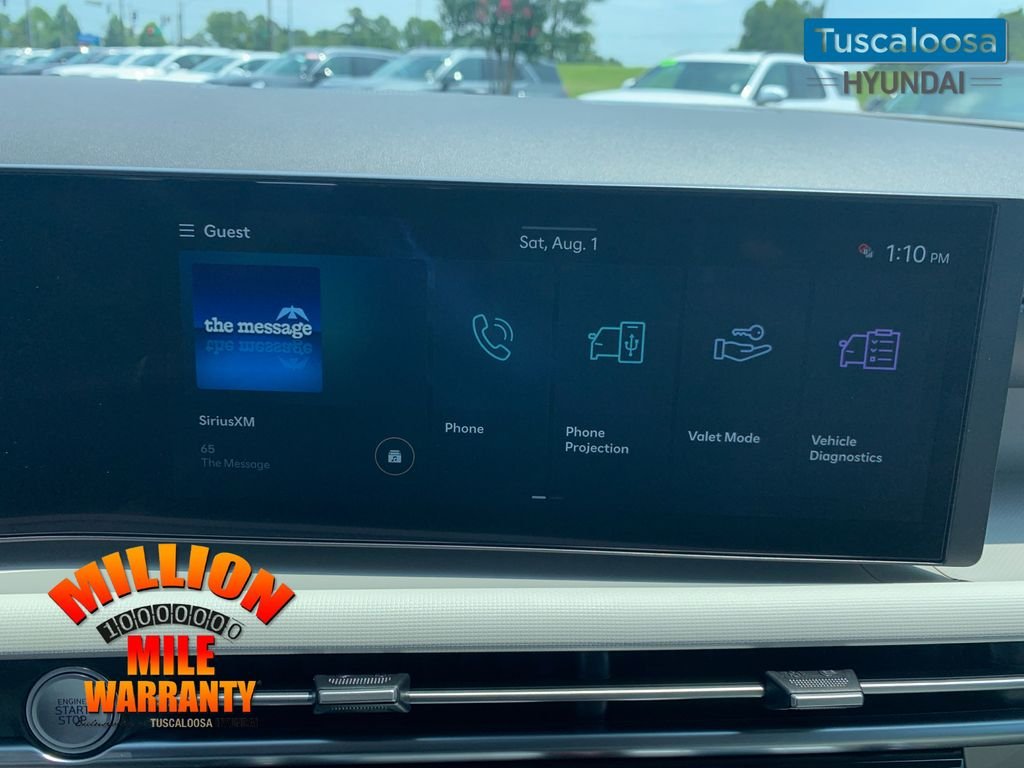 New 2026 Black Hyundai SEL Plus FWD image 18