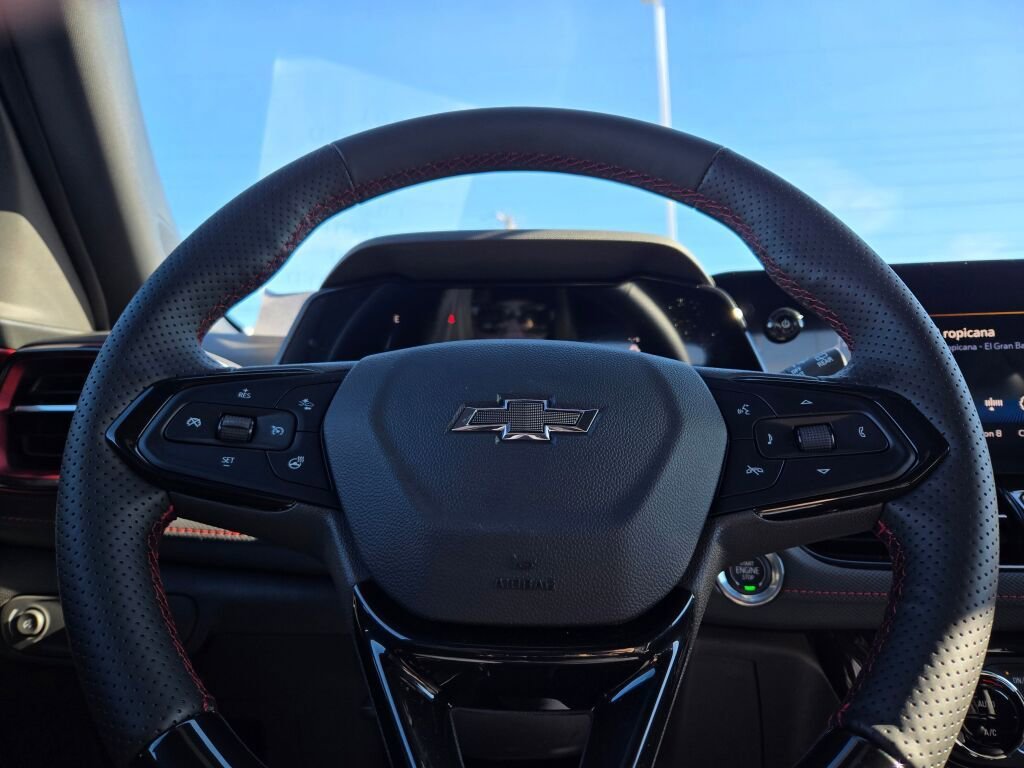 New 2026 Iridescent Pearl Tricoat Chevrolet RS image 28