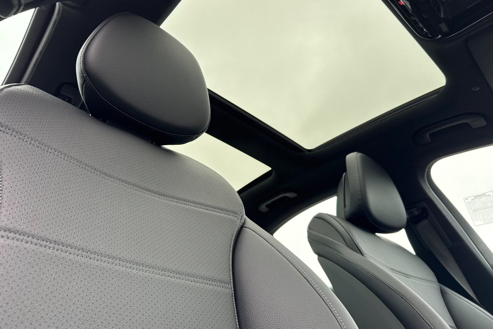 New 2026 Selenite Grey Metallic Mercedes-Benz C 300 image 33
