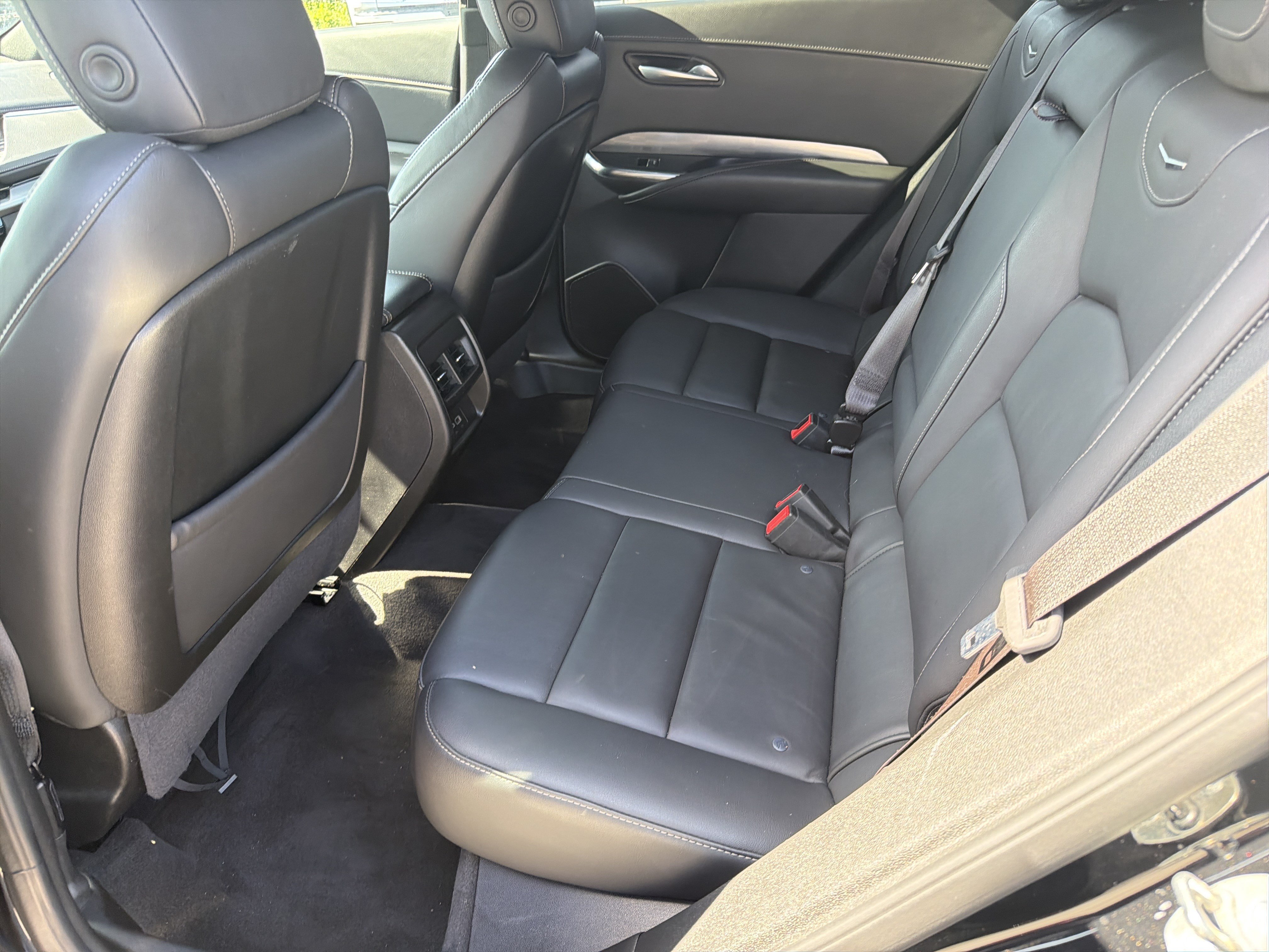Used 2025 Stellar Black Metallic Cadillac Premium Luxury image 20