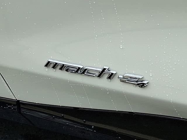 2025 Ford Mustang Mach-E Premium - Photo 18