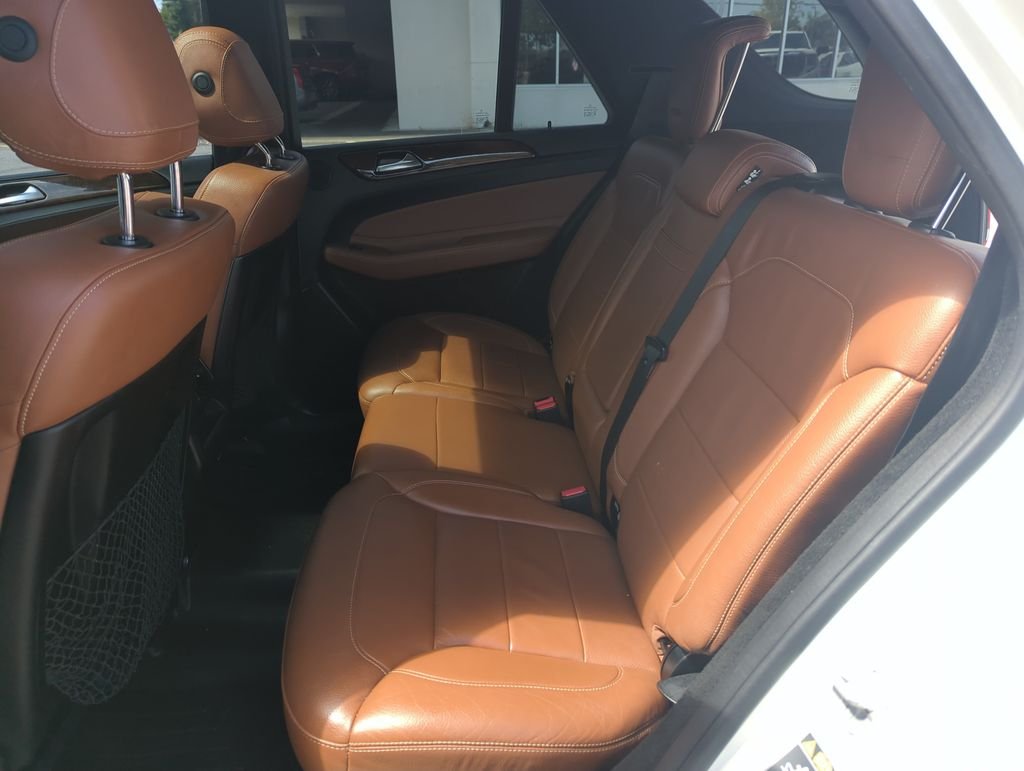 Used 2016  Mercedes-Benz GLE 400 image 29