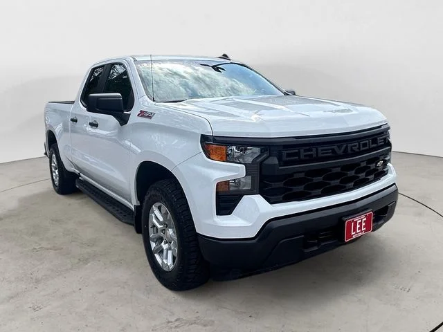 Used 2025 Summit White Chevrolet WT image 7