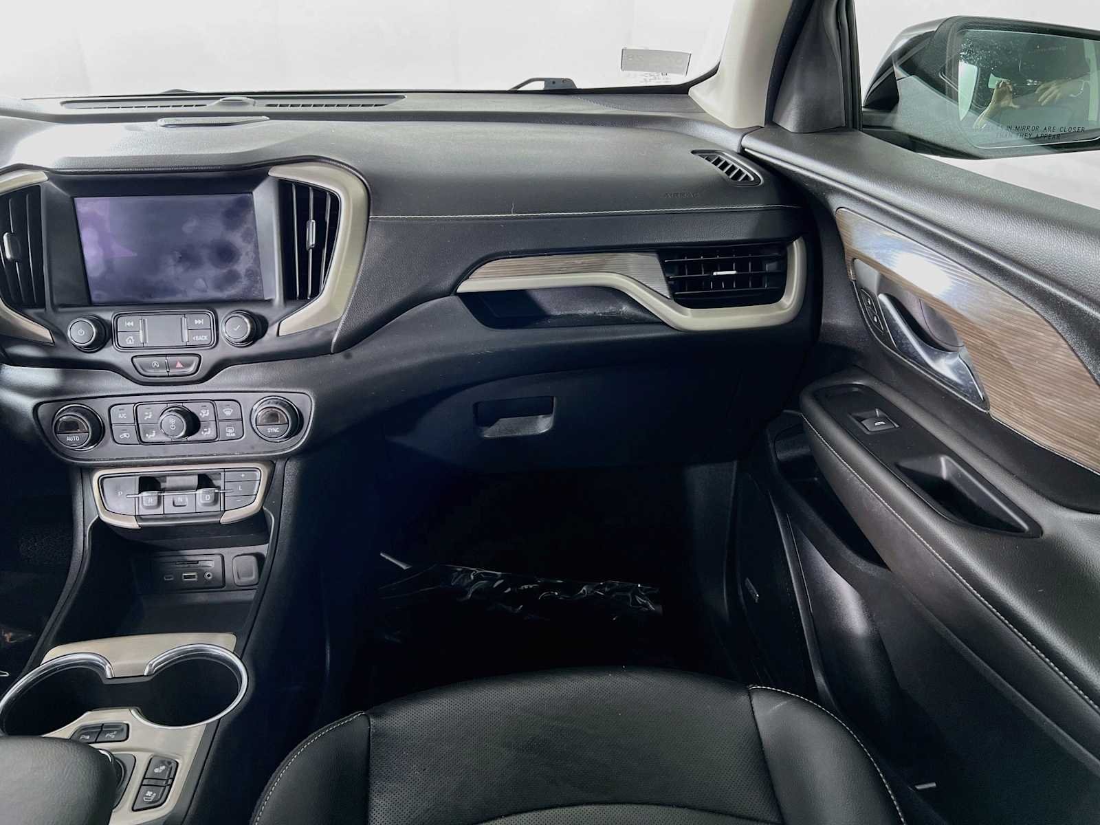 Used 2023 Ebony Twilight Metallic GMC Denali image 25