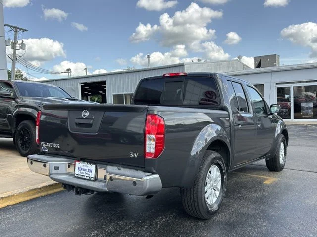 2015 Nissan Frontier SV - Photo 10