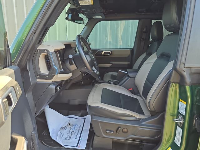 Used 2023 Green Ford Wildtrak image 13