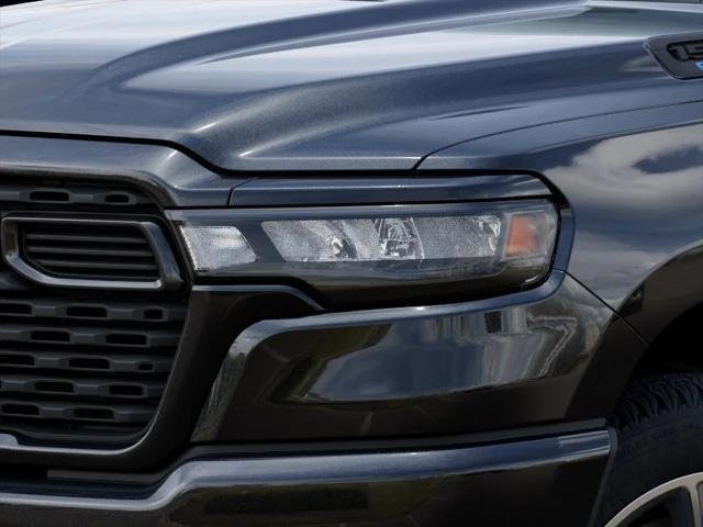 New 2026 Diamond Black Crystal Pearlcoat RAM Express image 6