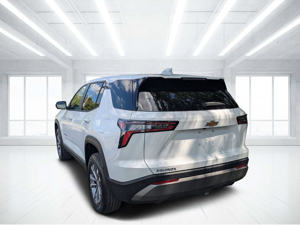 Used 2026 White Chevrolet LT image 5