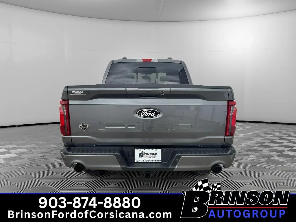 New 2026 Carbonized Gray Metallic Ford XLT image 4