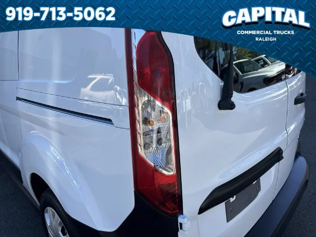 Used 2020 White Ford XL image 17