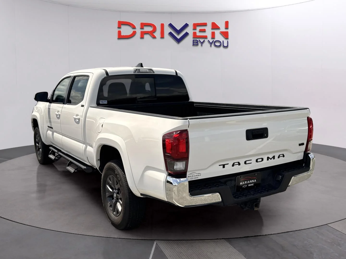 Used 2023 Ice Cap Toyota SR5 V6 image 3