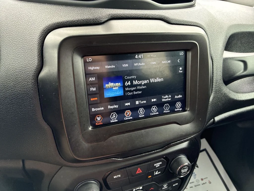 Used 2021 Gray Jeep Latitude image 15