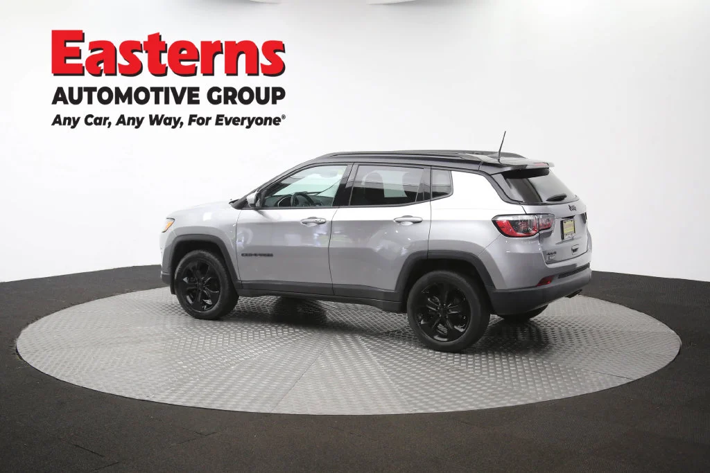 Used 2020 Silver Jeep Latitude image 63