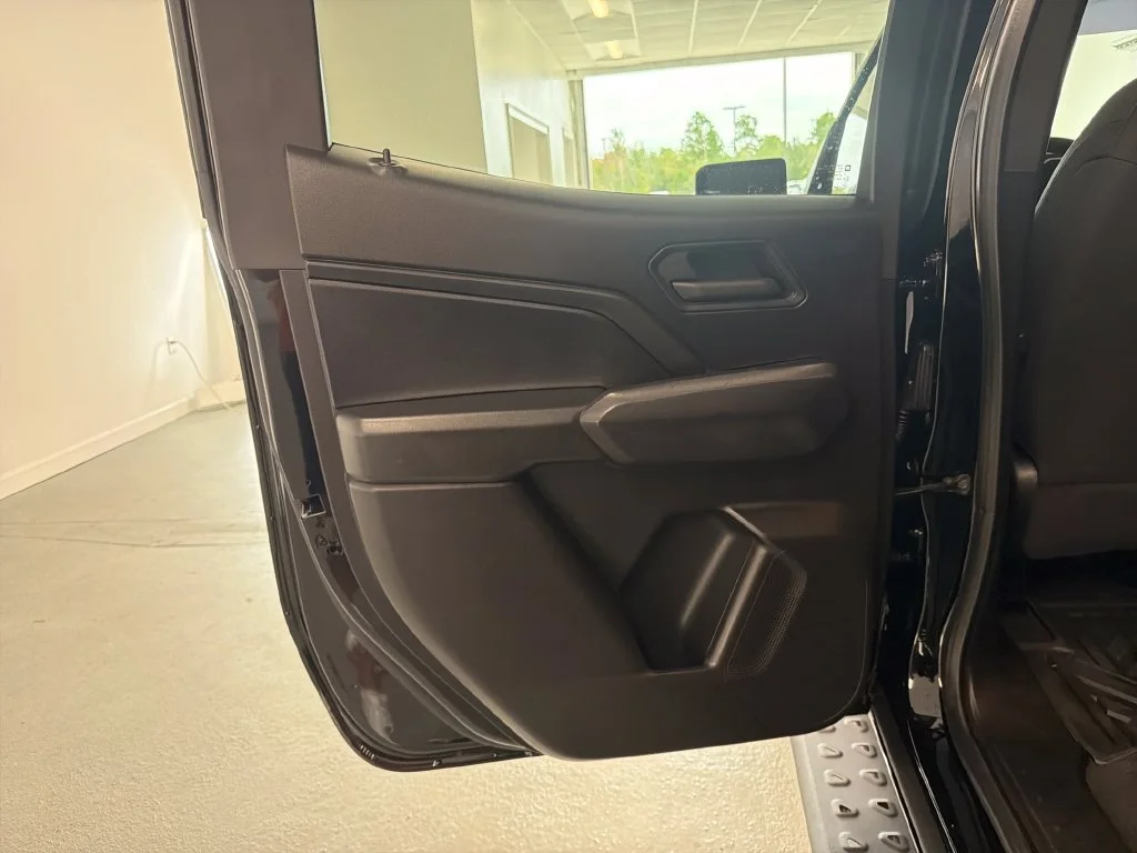 Used 2024 Black Chevrolet Trail Boss image 9