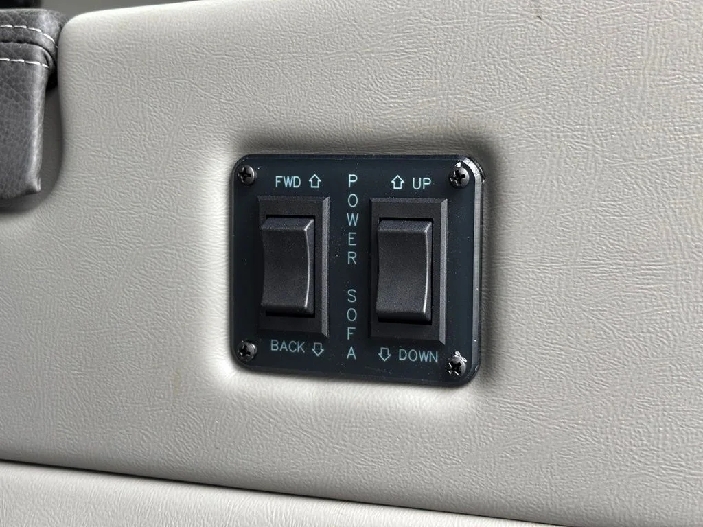 New 2026 Black Ford Explorer Limited SE image 11